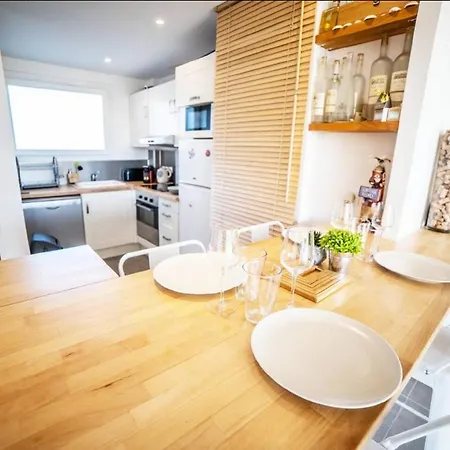 Le Calderini Appart: Beachfront Residence with Free Wi-Fi and Parking La Grande-Motte Exterior photo