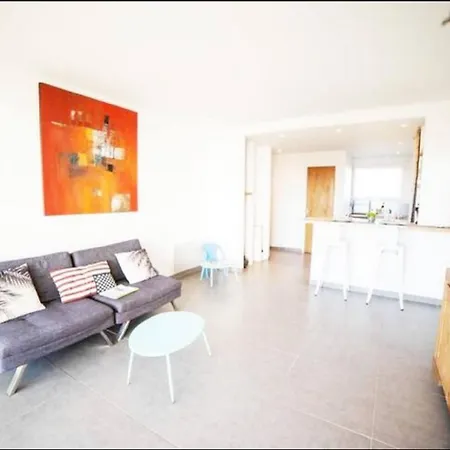 Le Calderini Appart: Beachfront Residence with Free Wi-Fi and Parking La Grande-Motte Exterior photo