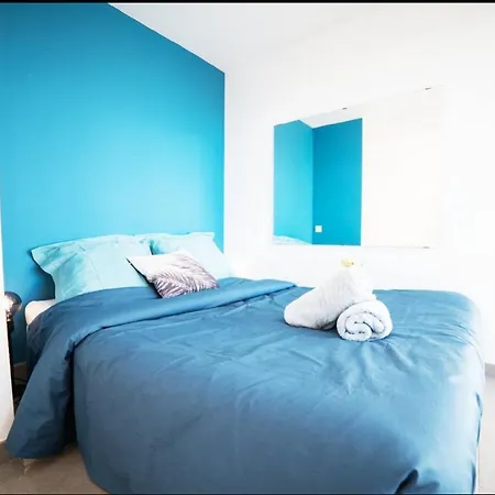 Le Calderini Appart: Beachfront Residence with Free Wi-Fi and Parking La Grande-Motte Exterior photo